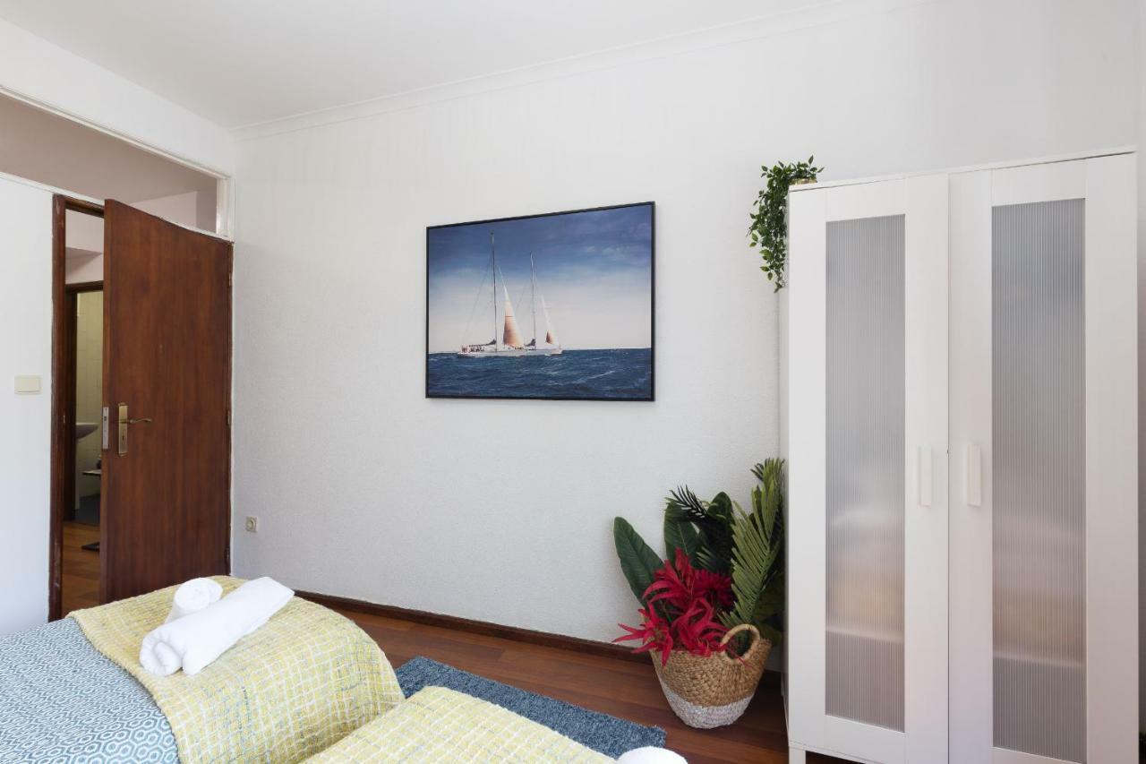 2 Comfy Bright Flats With Netflix Apartment Porto Exterior photo